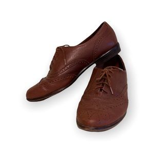 GH Bass Vintage Brown Oxford Wingtip Shoes